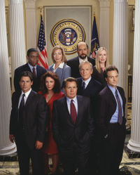 200px-west_wing_cast.jpg